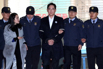 Người thừa kế Tập đoàn Samsung phải đối mặt với mức án 12 năm tù
