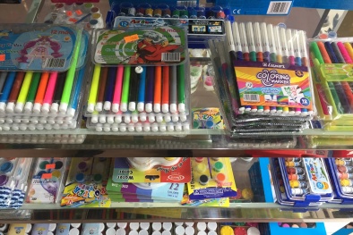 Đồ dùng học tập Việt 'lên ngôi', hàng ngoại bị 'lạnh nhạt' vì nghi kém chất lượng