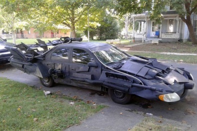 Toyota Camry ‘hóa thân’ thành xe Batmobile của Người Dơi 