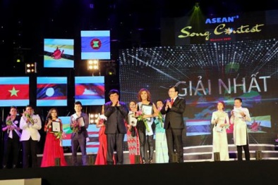 Phó Thủ tướng trao giải cuộc thi Tiếng hát ASEAN + 3 tại FLC Sầm Sơn