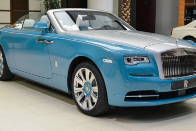 ‘Mãn nhãn’ với Rolls-Royce Dawn màu xanh ngọc lam độc đáo