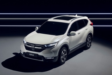Honda CR-V sắp ra mắt bản Hybrid 2018 đến thị trường châu Âu