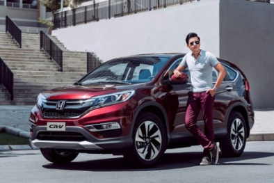 Honda CRV giảm giá sốc tháng 'cô hồn': Chưa kịp mua đã cháy hàng