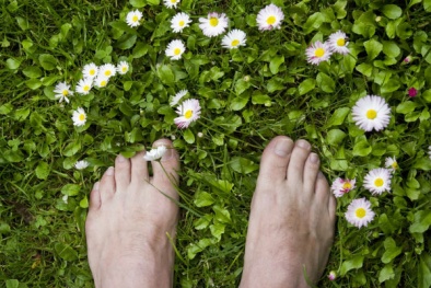 10 dấu hiệu ở bàn chân cảnh báo bạn phải đi khám ngay lập tức kẻo muộn