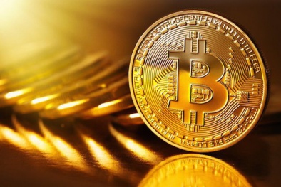 Cơn sốt tiền ảo: Nhà đầu tư Việt chớ dại lao vào Bitcoin, để rồi khốn quẫn 