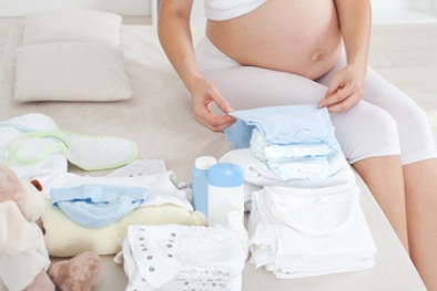 Những nguyên tắc mẹ cần phải nhớ khi chọn mua quần áo cho trẻ sơ sinh