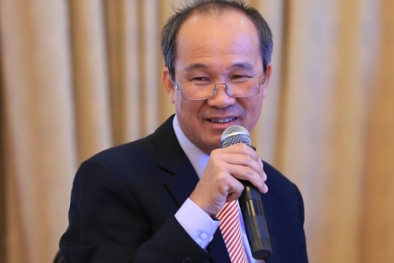 Ông Dương Công Minh chi hơn 200 tỷ đồng mua cổ phiếu Sacombank