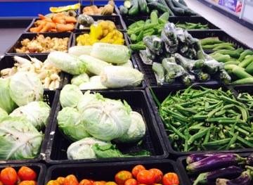 Giá cả thị trường hôm nay (28/9): Giá cà phê giảm sâu, thực phẩm được giữ ổn định