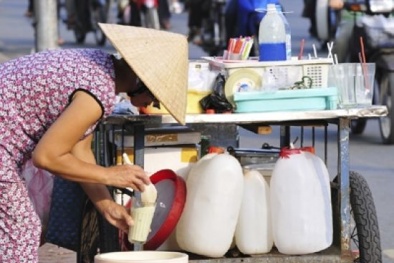 Phát hoảng với sữa đậu nành làm từ hóa chất