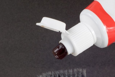 Kem đánh răng than hoạt tính: Công dụng không như lời đồn