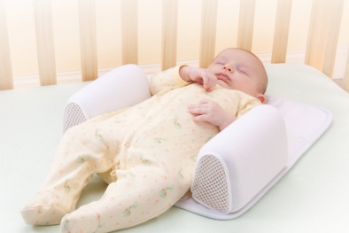 Sản phẩm cố định vị trí ngủ trẻ có thể gây ngạt thở, dẫn đến tử vong