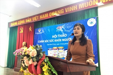 Vinamilk tiếp tục hành trình chăm sóc sức khỏe cho gần 2.000 người cao tuổi