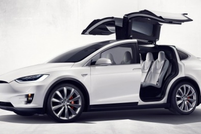 Thu hồi 11.000 chiếc xe Model X của Tesla do lỗi ghế sau
