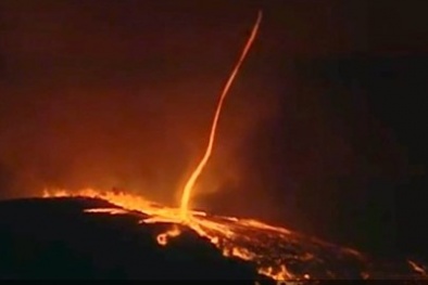 Bí ẩn hiện tượng 'quỷ lửa' khiến nhân viên cứu hỏa bất lực