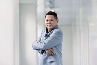 Tỷ phú Hoàng Kiều: Tài sản giảm mạnh, tụt 64 bậc xếp hạng người giàu Mỹ, lý do vì đâu?