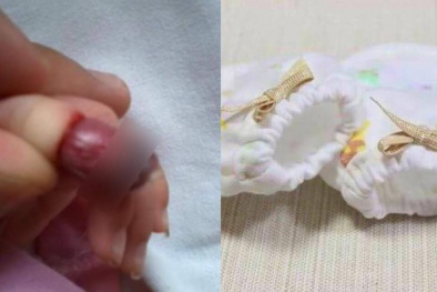 Ai cũng tưởng đeo bao tay cho trẻ là cần thiết, hóa ra đây là thứ vừa vô dụng vừa gây hại