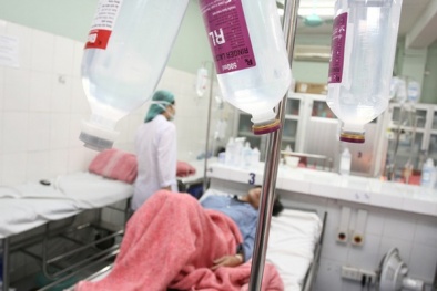 Truyền dịch không hề 'lành tính', có thể gây tử vong nếu sử dụng bừa bãi