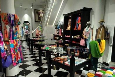 Vụ gian lận bán khăn Trung Quốc, Khaisilk sẽ bị xử lý ra sao?