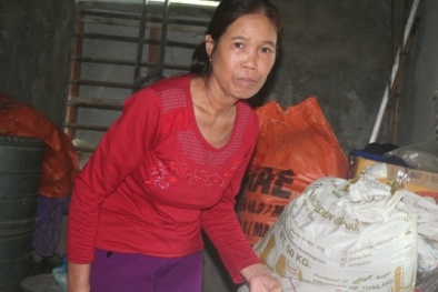 Cô giáo bật khóc khi đi dậy 37 năm, nhận lương hưu 1,3 triệu đồng/tháng