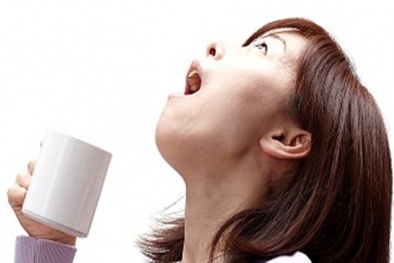 Thói quen tai hại 99% người Việt mắc khi bị viêm họng lúc giao mùa