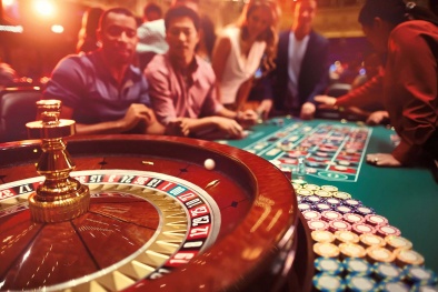 Người Việt Nam phải có bao nhiêu tiền mới được phép vào chơi casino?