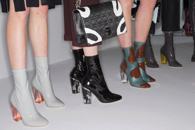 Boots liền tất: Kiểu boots hot nhất năm nay, sao Việt lẫn sao ngoại đều mê mẩn