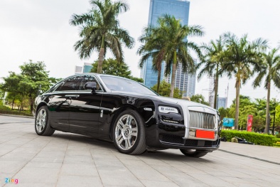 Rolls-Royce Ghost Series II đã ra biển số được rao bán với giá hơn 20 tỷ đồng tại Hà Nội