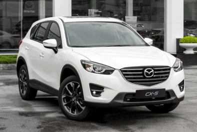 Vừa đầu tháng tăng giá, cuối tháng Mazda đã giảm giá ‘sập sàn’