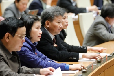 Quốc hội vừa thông qua 13 nhóm quyết sách lớn