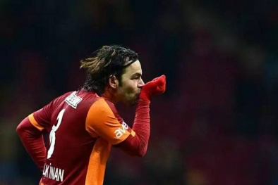 Samsung bị kiện vi phạm bản quyền khi sử dụng logo “S8” của cầu thủ bóng đá Thổ Nhĩ Kì