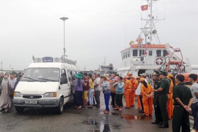 Kỳ diệu ngư dân vẫn sống sót sau 20 giờ chìm tàu cá Bình Định