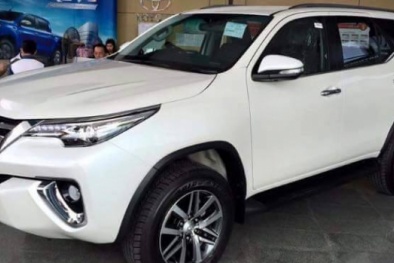 Lý do ô tô nhập 'bỗng dưng' khan hiếm, khách bị hủy đơn hàng loạt