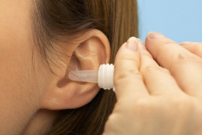 Thuốc nhỏ tai có thể gây điếc vĩnh viễn 