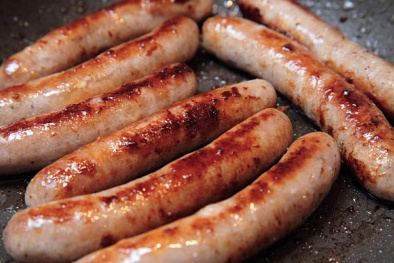Lượng muối trong xúc xích chay là đáng báo động