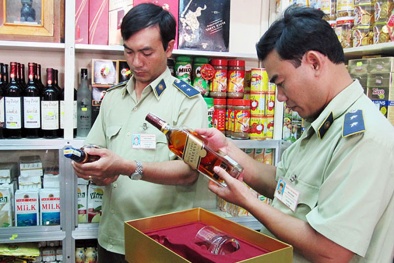 Cao điểm đấu tranh chống buôn lậu, gian lận thương mại và hàng giả dịp Tết Nguyên đán 2018