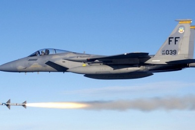 Vũ khí laser trên tiêm kích F-15 giúp Mỹ đứng đầu thế giới về vũ khí