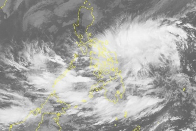 Xuất hiện áp thấp nhiệt đới có thể mạnh lên thành bão hướng vào biển Đông