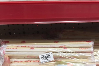 Sợ đũa dùng một lần bán ở chợ gây hại, nhiều người dùng chọn mua sản phẩm ở siêu thị
