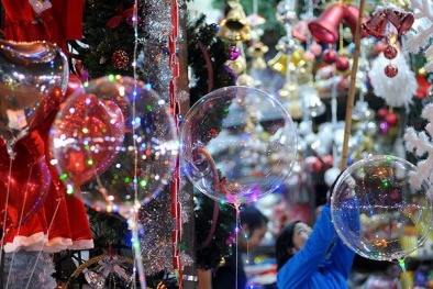 Coi chừng kẻo băng bó toàn bộ gương mặt vì... bóng bay galaxy