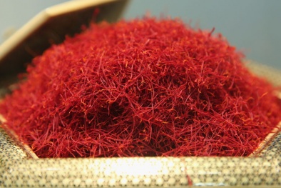 Tiết lộ 'sốc': Nhụy hoa nghệ Tây 400 triệu/kg dễ bị làm giả từ bột nghệ và hóa chất