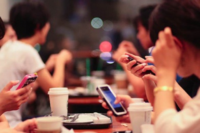 Điện thoại thông minh đang 'hủy hoại' trí óc con người thế nào?