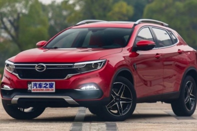 SUV 'nhái' GLA Mercedes-Benz giá chỉ 279 triệu đồng vừa trình làng có gì hot?