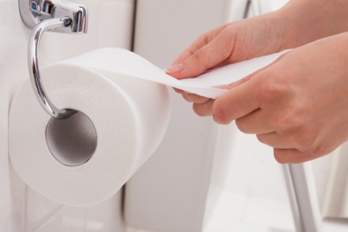 6 'bí mật' đáng sợ đằng sau tờ giấy vệ sinh bạn nên biết để tránh họa 