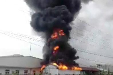 Cháy dữ dội ở KCN Tân Liên, Hải Phòng