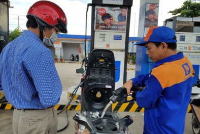Chính phủ bãi bỏ một số điều kiện kinh doanh xăng dầu