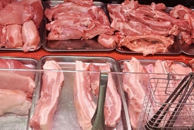 Giá cả thị trường ngày 16/1: Giá lợn hơi miền Bắc dao động quanh mức 34.000 đồng/kg