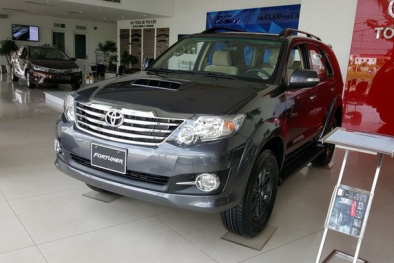 Toyota và Honda ngừng xuất khẩu ô tô vào Việt Nam: Xe nhập ‘khan hàng’?