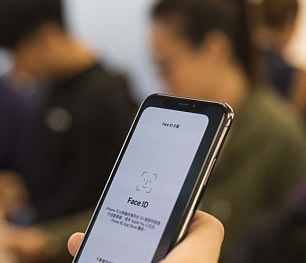 Bỏ 30 triệu mua iPhone X, nhiều người tức giận vì điện thoại không đổ chuông