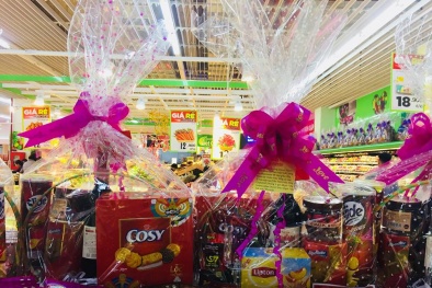 Tết Mậu Tuất: Giỏ quà Tết bắt đầu 'chiếm lĩnh' thị trường