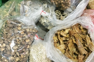 Giáp Tết, thực phẩm khô 'hút' người dùng nhưng vẫn thiếu độ 'an toàn'